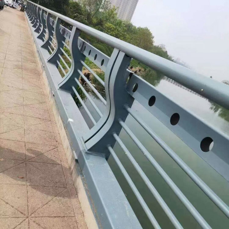 鋁合金護欄